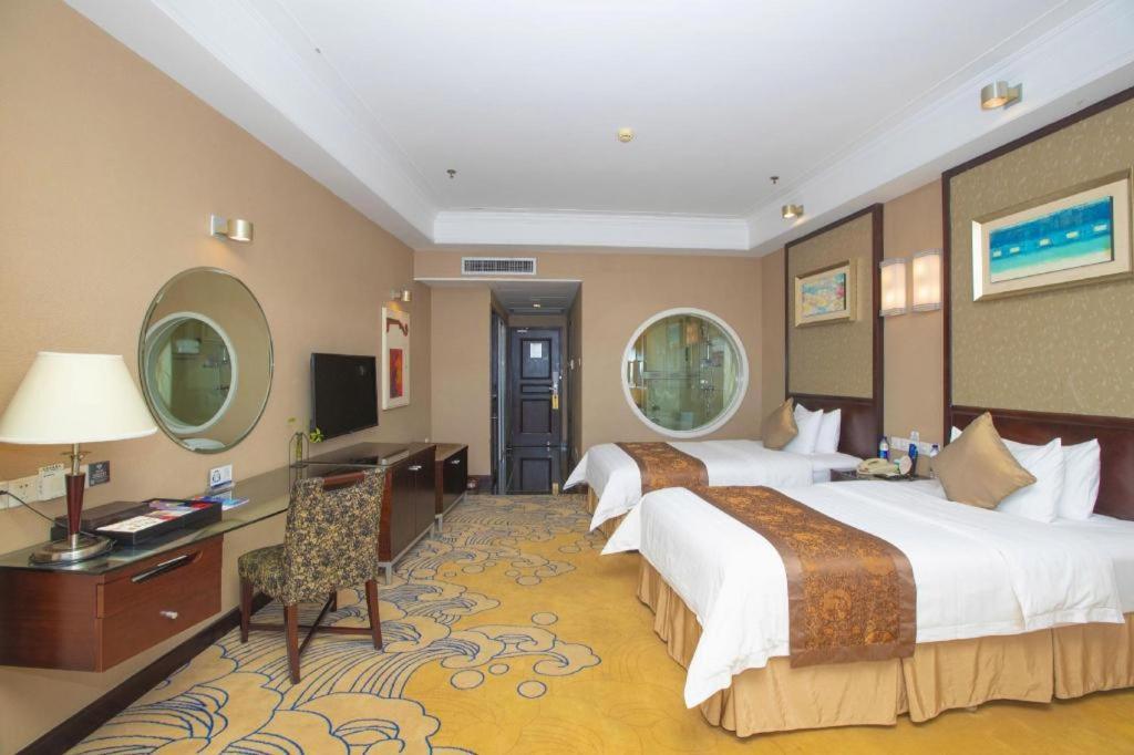 Qingdao Blue Horizon Hotel Laoshan Exteriör bild