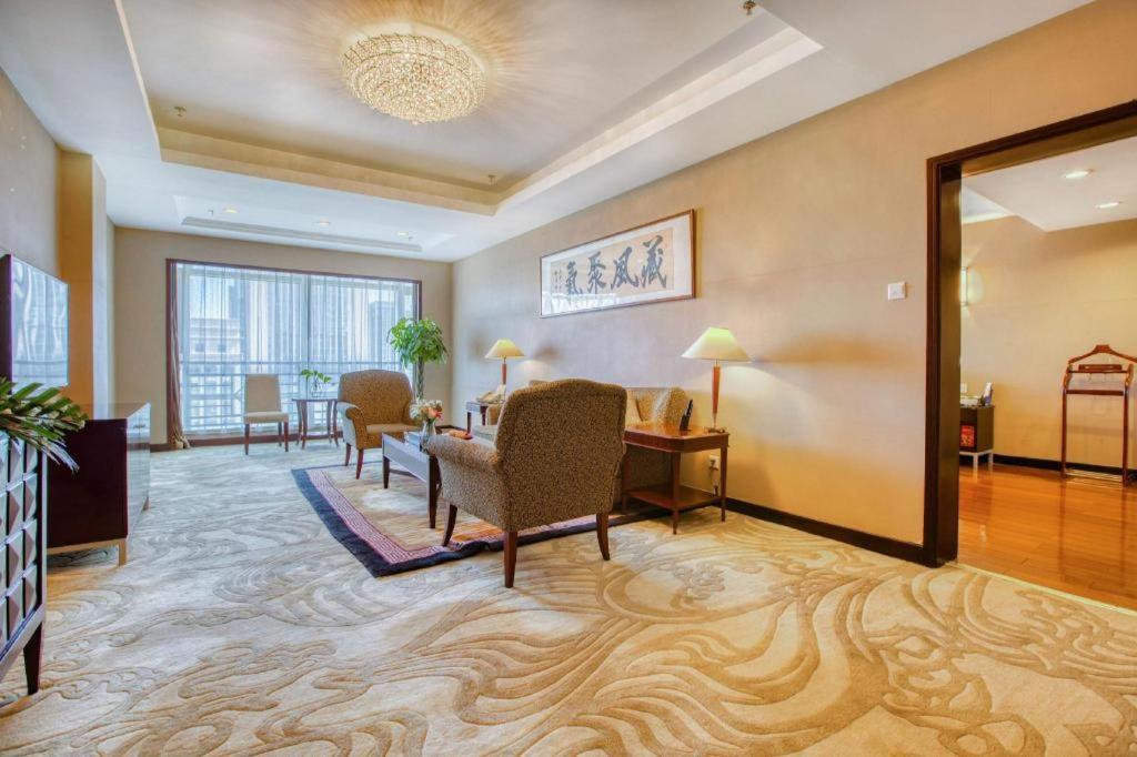 Qingdao Blue Horizon Hotel Laoshan Exteriör bild
