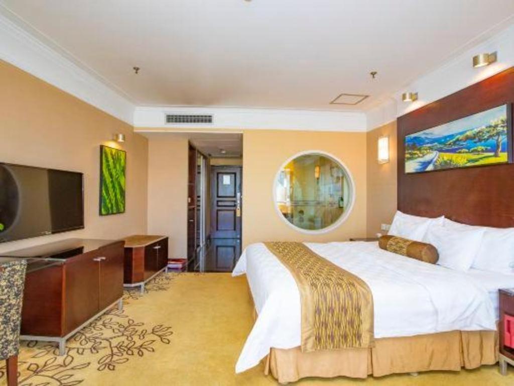 Qingdao Blue Horizon Hotel Laoshan Exteriör bild